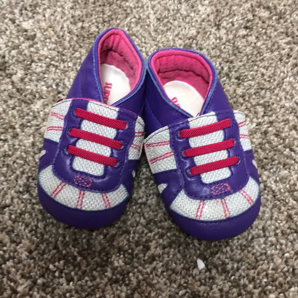 Surprise by Stride Rite baby girls crib shoes